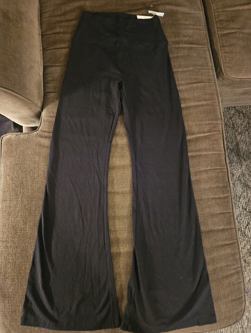 OFFLINE by Aerie Real Me Women’s High Rise Flare Leggings Black Solid M NWT